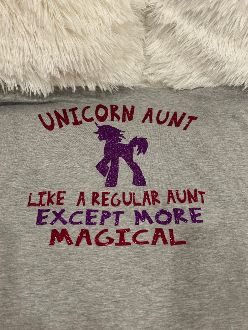 Unicorn Aunt T-shirt - Funny, Cute and Glittery; Size XL